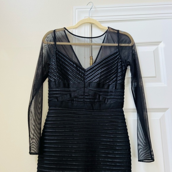 Calvin Klein Elegant Black Sheer Sleeve Dress - Picture 3 of 8